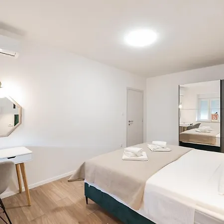 Apartment Elly